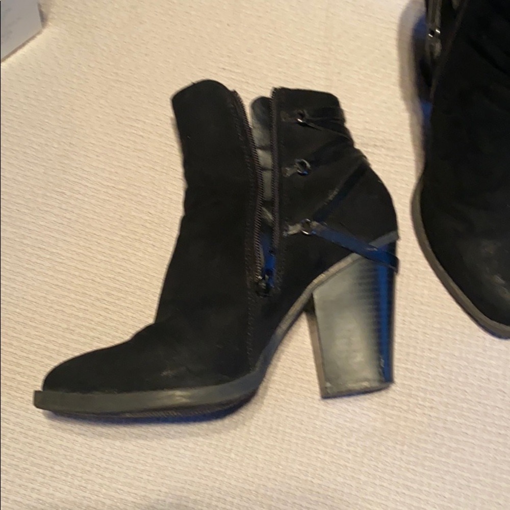 Booties - Picture 4 of 4